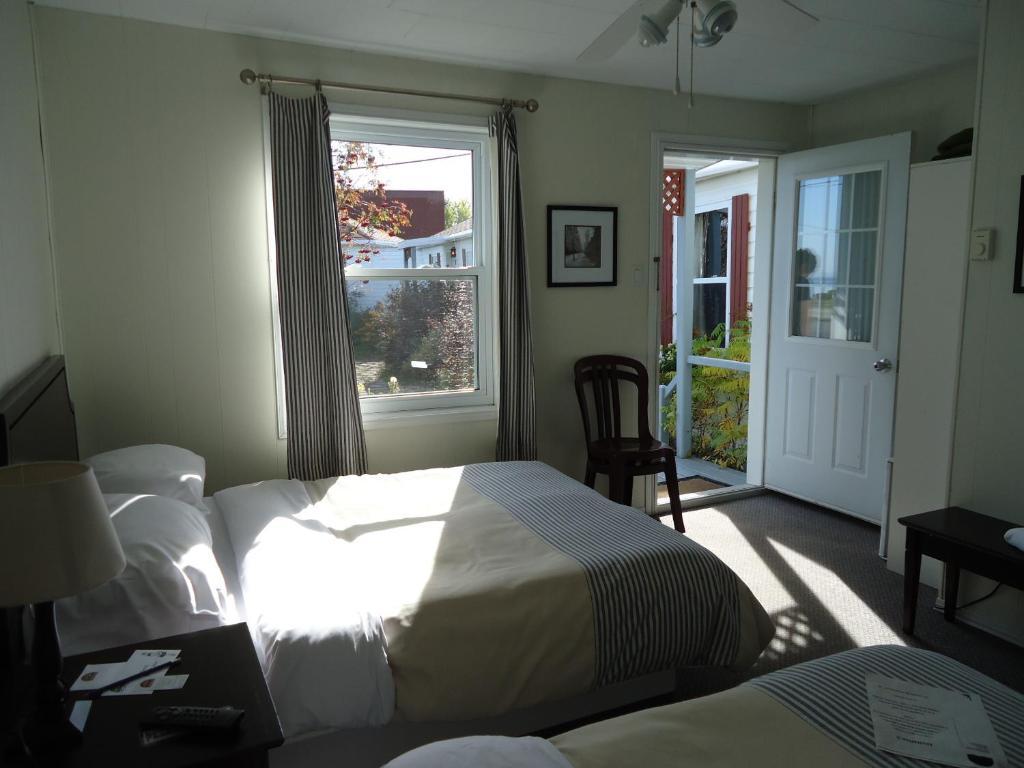 Hotel-Motel Baie-Ste-Catherine Εξωτερικό φωτογραφία