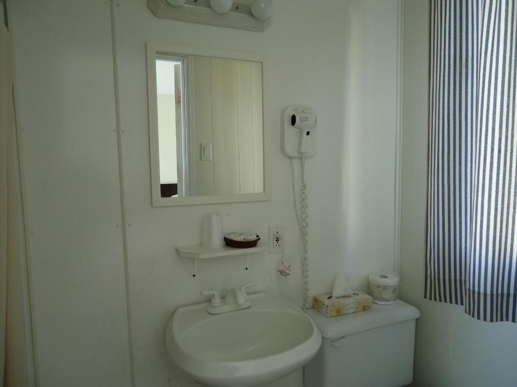 Hotel-Motel Baie-Ste-Catherine Εξωτερικό φωτογραφία